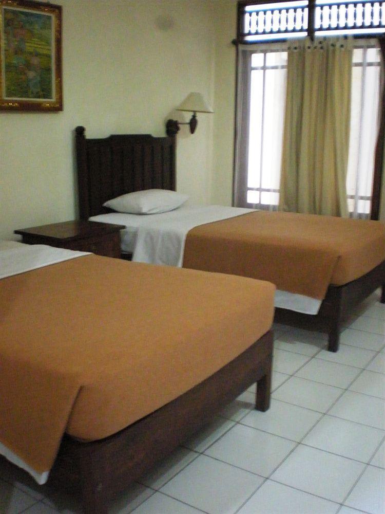 Swastika Guesthouse Sanur Bagian luar foto