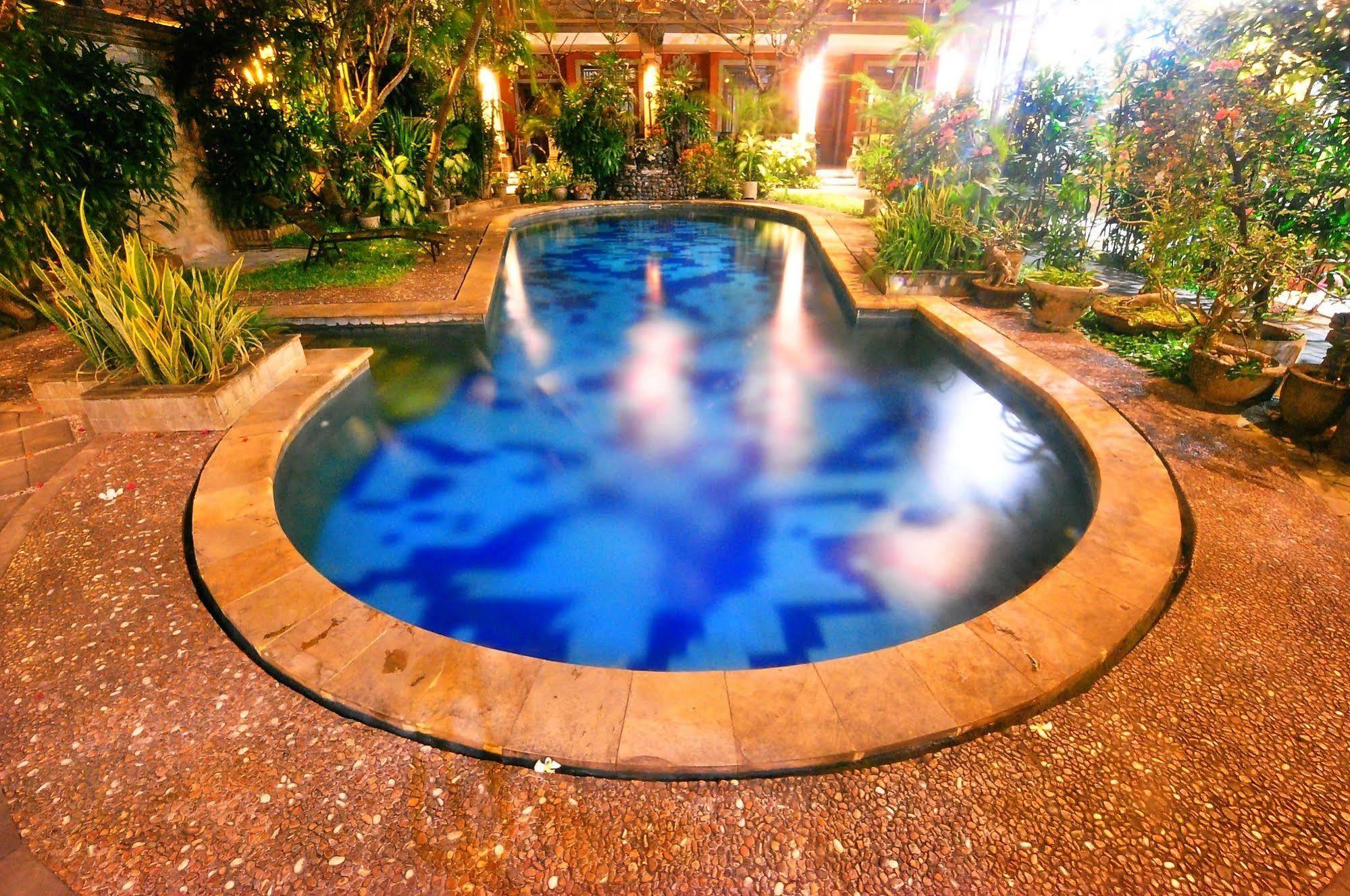 Swastika Guesthouse Sanur Bagian luar foto