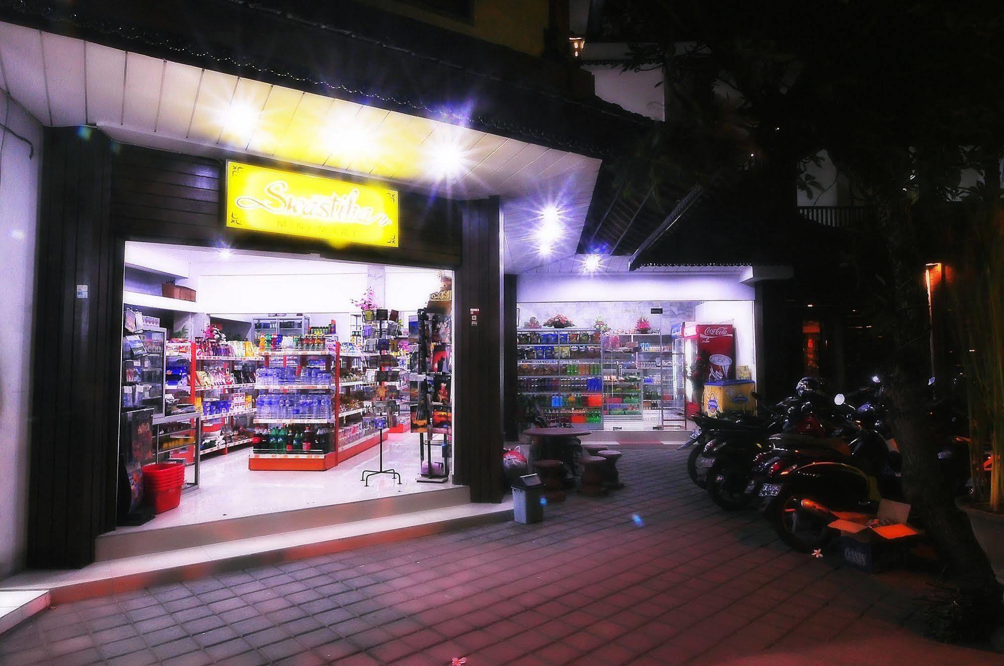 Swastika Guesthouse Sanur Bagian luar foto